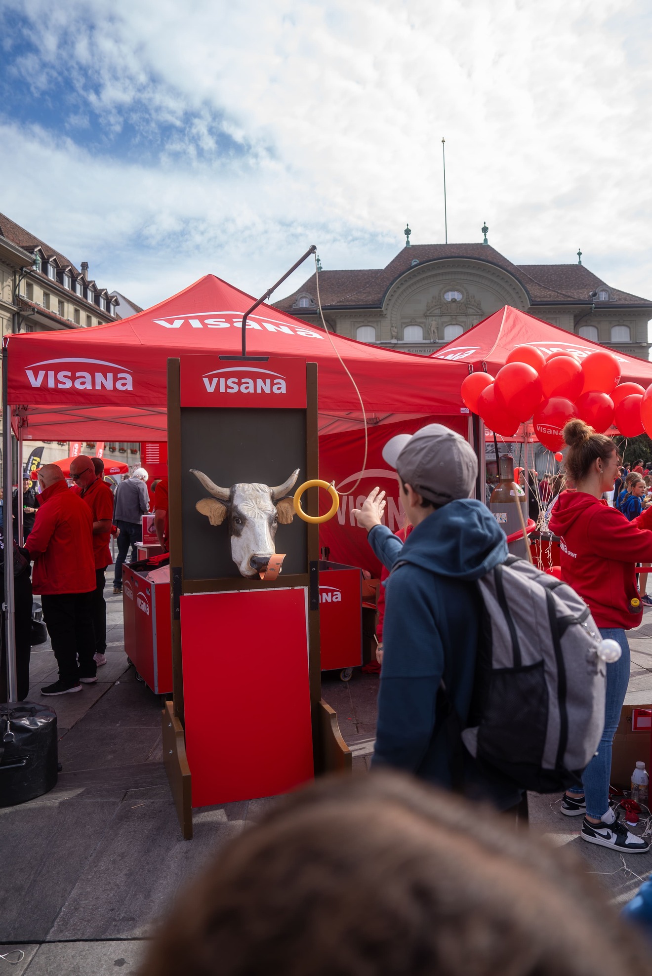 Visana Sprint Final Daktiv produziert Aktivierungen mit wirksamen Branding.